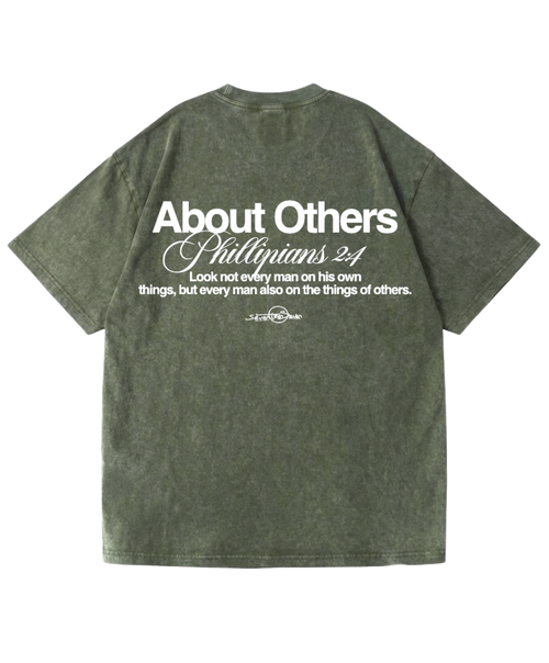 1707 Christian Oversized Graphic T-Shirt - Others Need Jesus